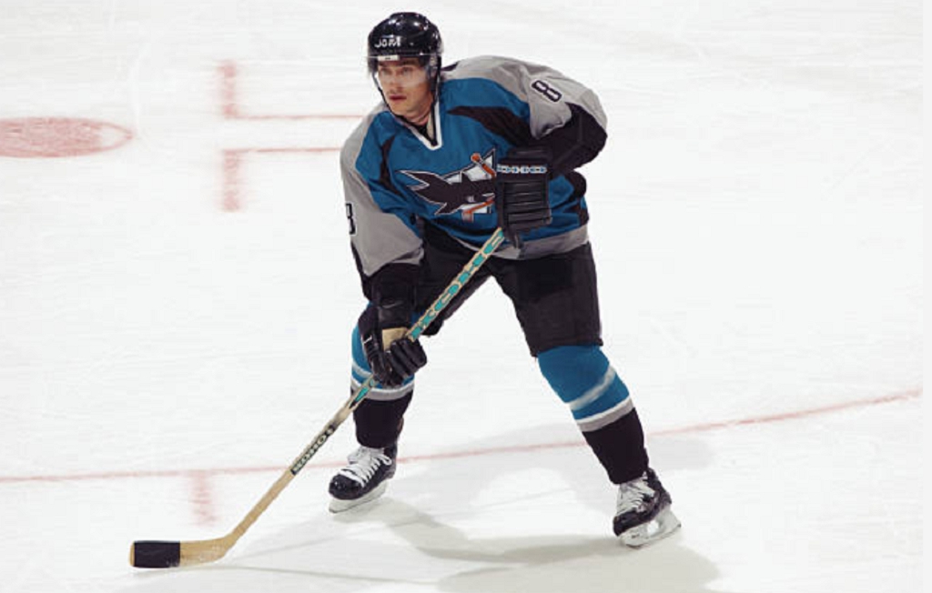 This Day In Hockey History-March 5, 2001-Selanne Traded to San Jose