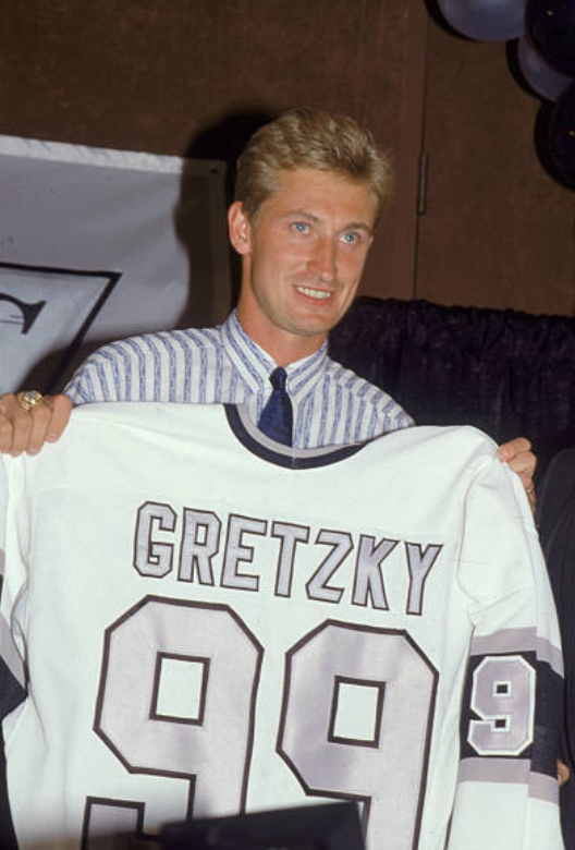 This Day In Hockey History-April 10, 1989-Gamble on Gretzky pays off in style