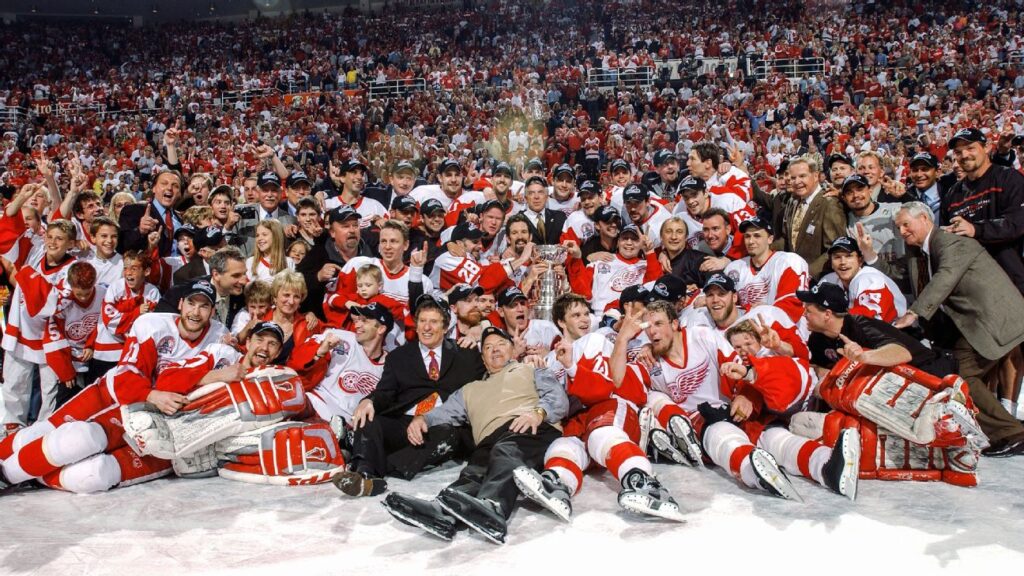Steve Yzerman Detroit Red Wings 1997 Stanley Cup Champsions