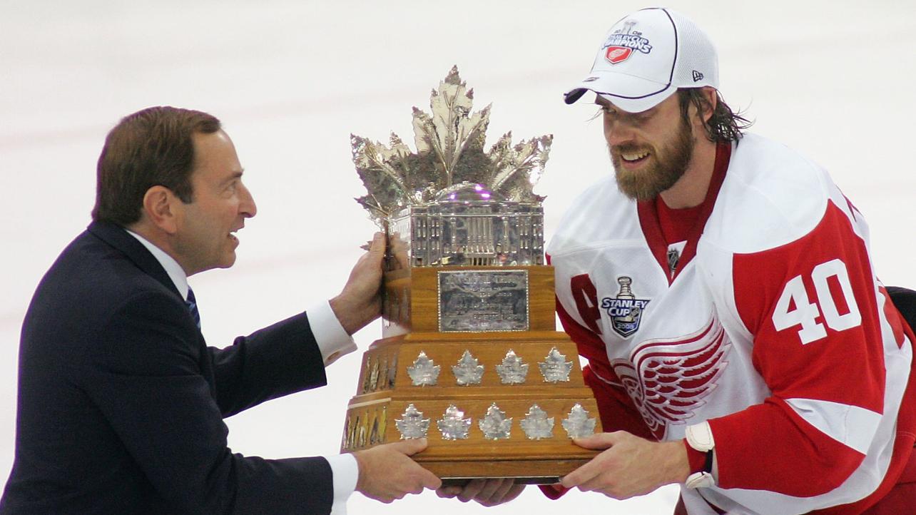 This Day In Hockey History-June 5, 2008-Zetterberg comes long way to take Conn Smythe, win first Stanley Cup